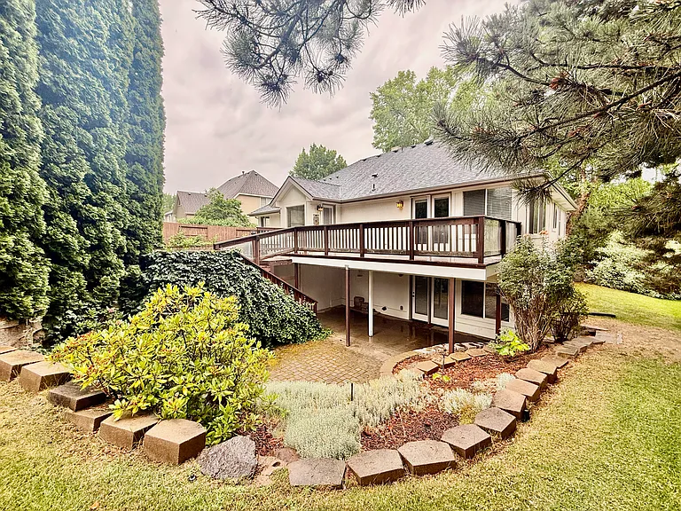 1774 N Sevenoaks Way — Photo 37