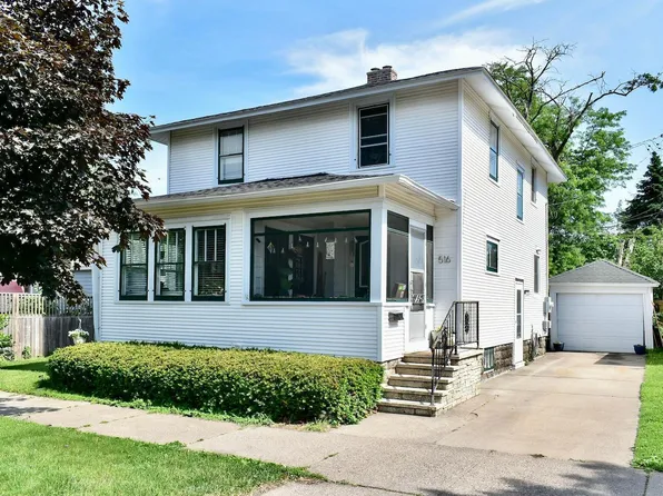 516 W 9th St, Winona, MN 55987