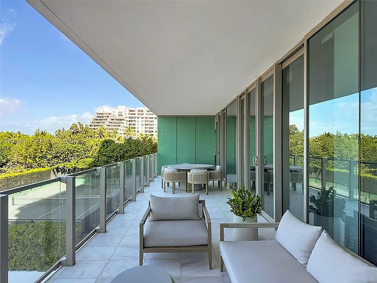 350 Ocean Dr #305N — Photo 31