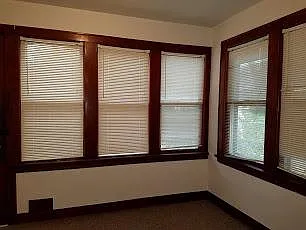 1010 Farrington St — Photo 22