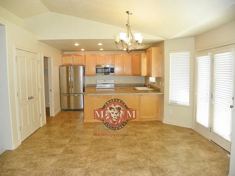 5357 W Leila Ln — Photo 5