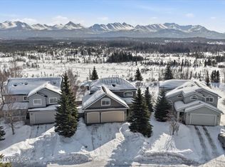 10935 Northfleet Dr, Anchorage, AK 99515