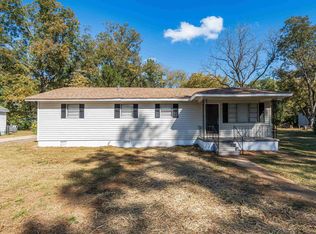 204 Hart Ave, Hueytown, AL 35023