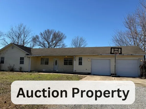 117 N Vann St, Chouteau, OK 74337