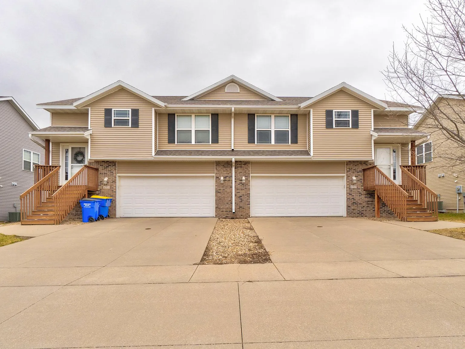 3 bed, 1610 sqft, $2,200 — Photo 2