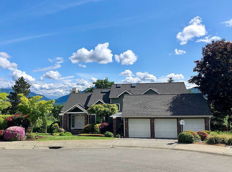 1st image of 21115 SE 40th Pl
