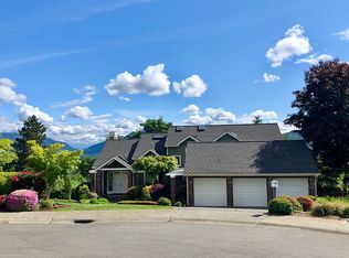 21115 SE 40th Pl, Sammamish, WA 98075