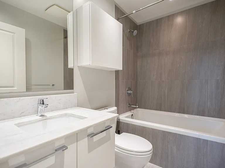 5638 Birney Ave #309 — Photo 4