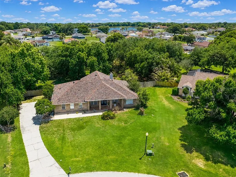 2396 Nightingale Ln — Photo 30