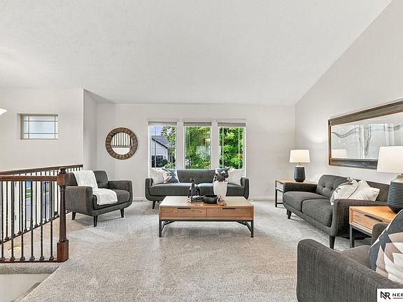 3rd image of 8802 N 160th St