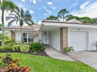 5616 Garden Lakes Dr, Bradenton, FL 34203
