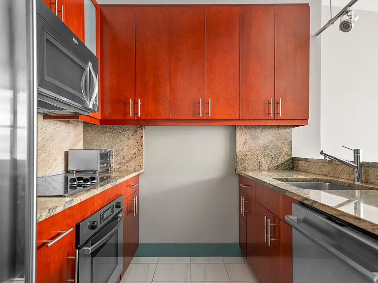 80 John St #14G — Photo 6