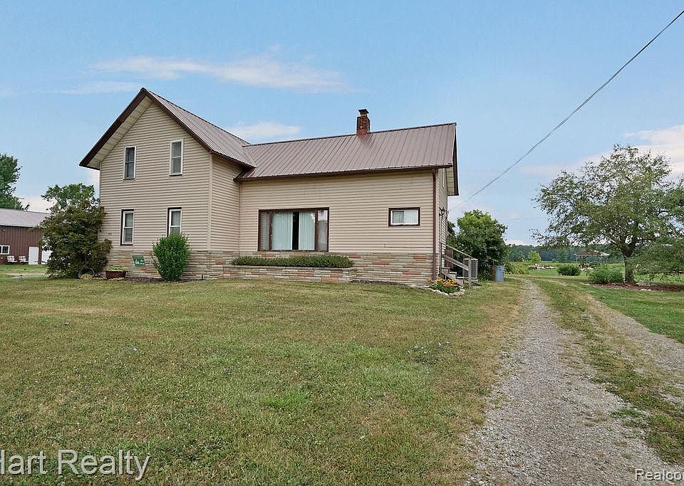 16298 Imlay City Rd, photo 2