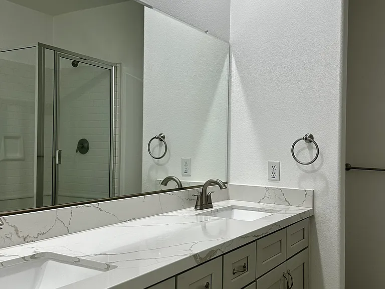 846 N Harriet St — Photo 10