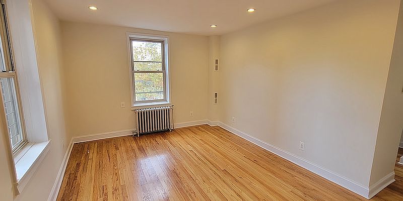 1st image of 43-10 48th St #2N