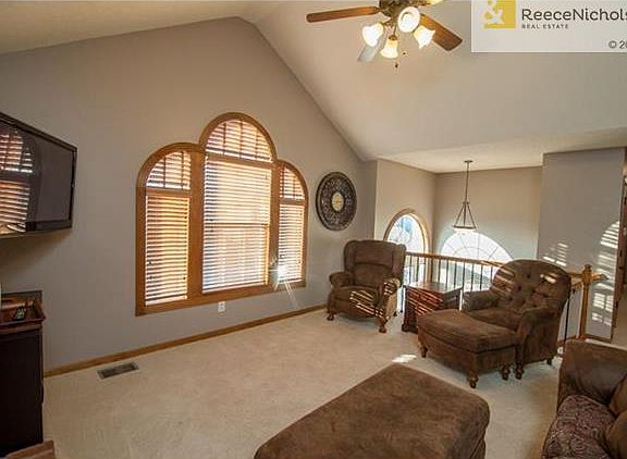5th image of 4716 NE 102nd Ct