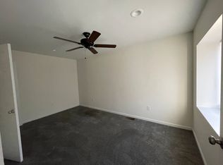 920 Middle Ave, Wilmerding, PA 15148