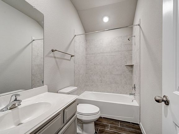 Hays Secondary Bathroom