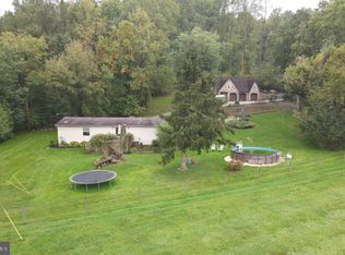 275 S Belmont Rd, Paradise, PA 17562