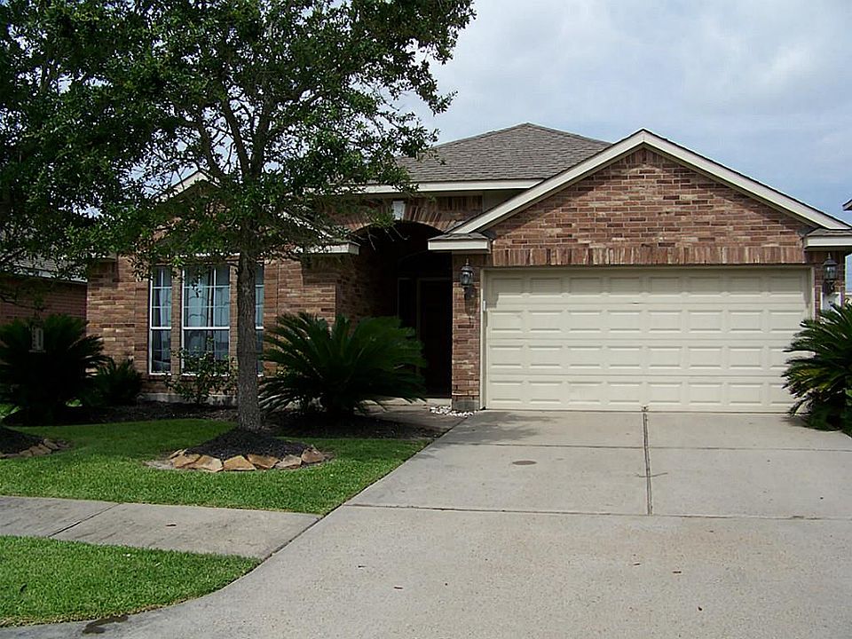 1st image of 8311 White Pine Ln