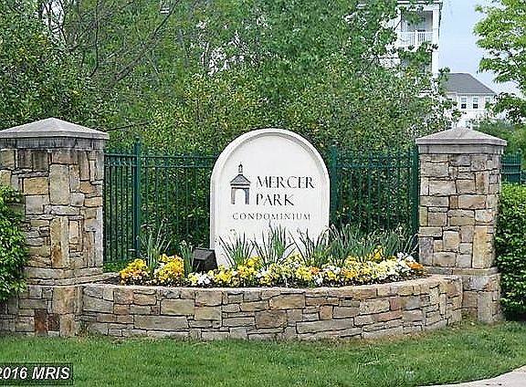 Mercer Park Condos