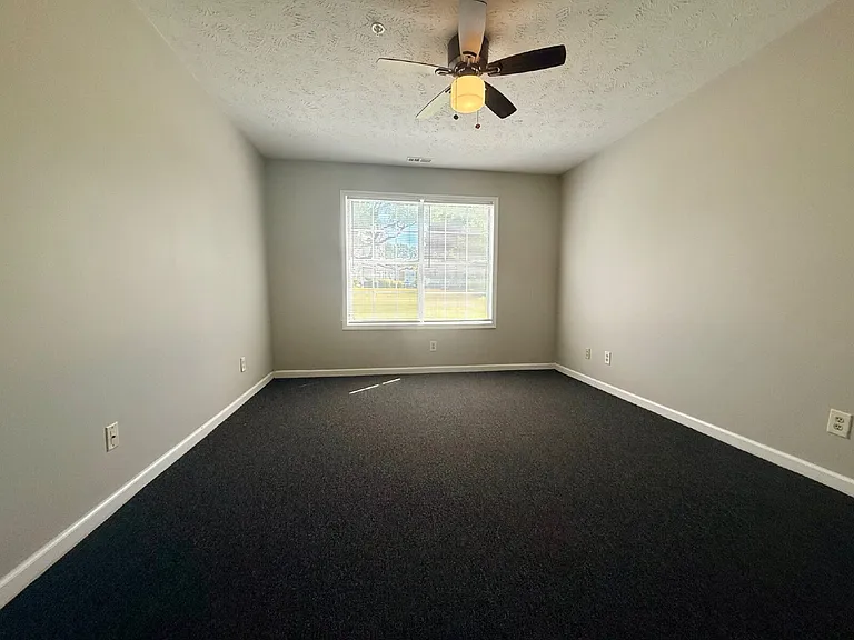 224 Waterdown Dr #1 — Photo 16