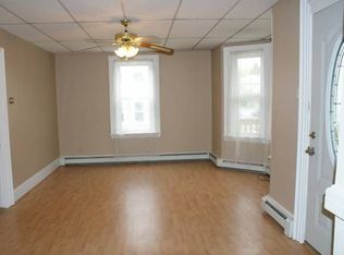 172 Mowry St, Woonsocket, RI 02895