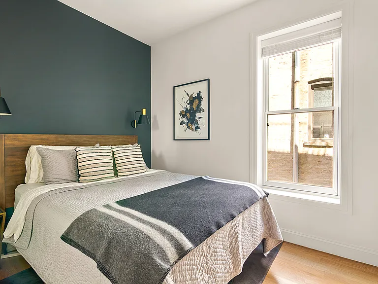 539 4th St #3R — Photo 10