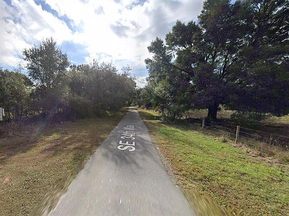 3rd image of 0 SE 34th Way Lot 5