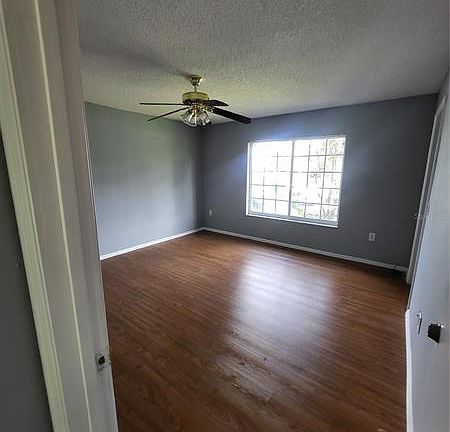 4th image of 13933 Corrine Key Pl