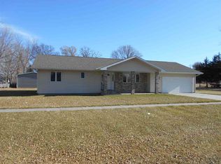 403 N Grand Ave, Callaway, NE 68825