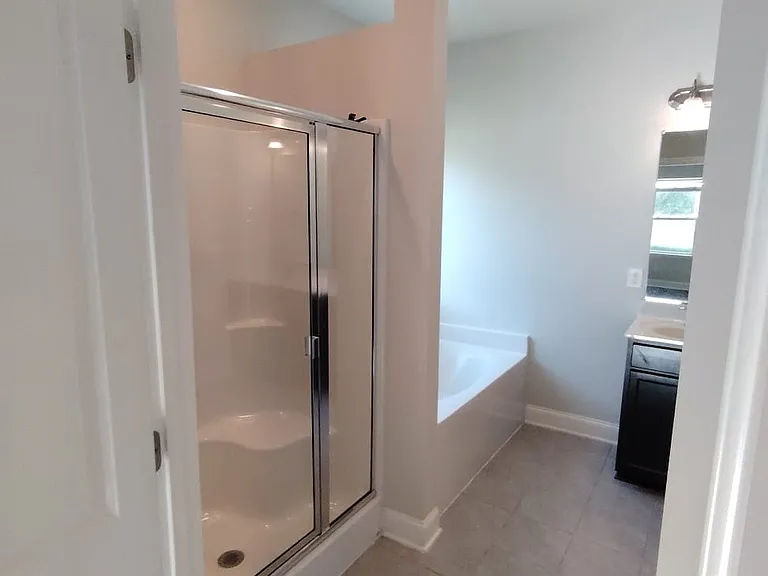 1001 Lawsons Ridge Dr — Photo 14