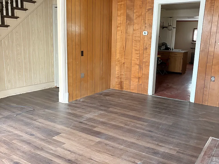 636 Walnut St — Photo 12