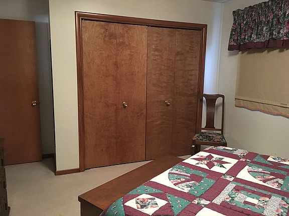 Master Bedroom Closet