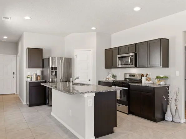 10671 Savoya Ln SW, Albuquerque, NM 87121