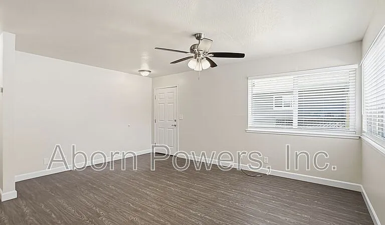 2760 Coloma St #3 — Photo 4