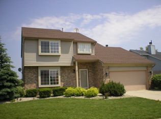 1391 Hidden Crk S, Saline, MI