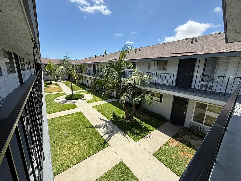 2890 E Artesia Blvd #39 — Photo 11