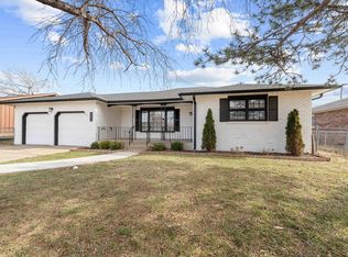 681 Starlight Dr, Salina, KS 67401