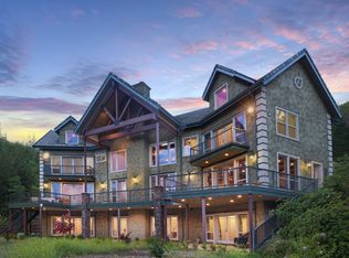 7304 N Applegate Rd, Grants Pass, OR 97527