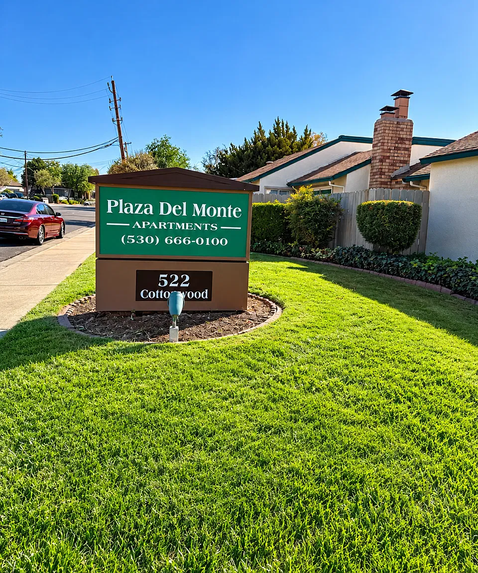 PLAZA DEL MONTE APARTMENTS — Photo 1