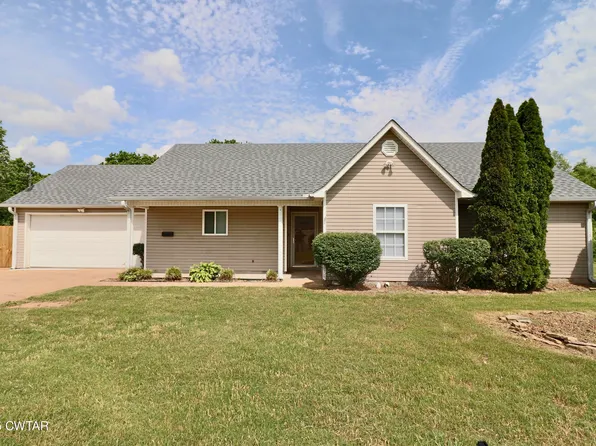 38 Glen Dillon Dr, Jackson, TN 38305