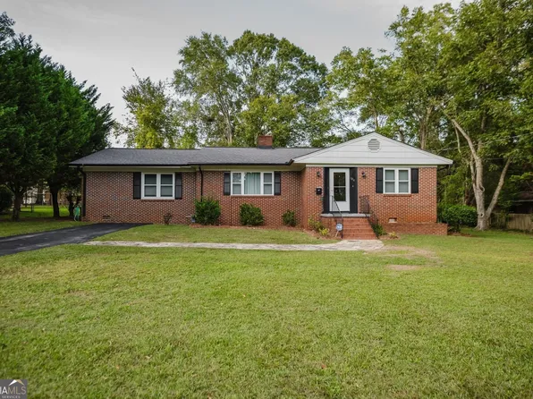 104 Tyus St, Barnesville, GA 30204