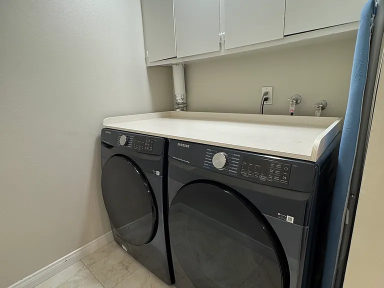 758 W 18th St #C — Photo 27