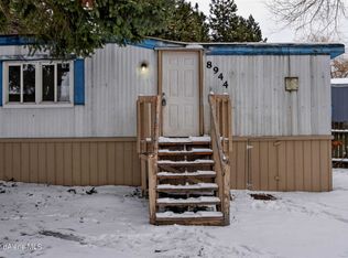 8944 W Meadow Brook Cir, Rathdrum, ID 83858