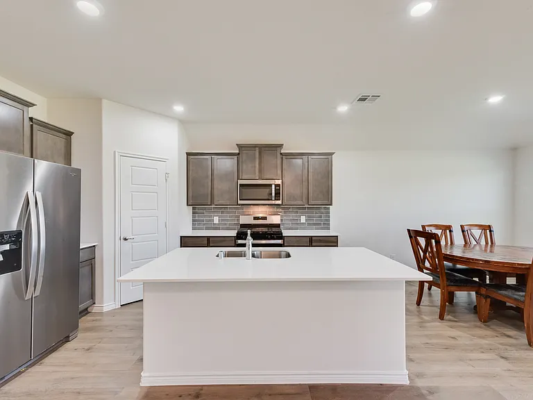 727 Dove Haven Way — Photo 11