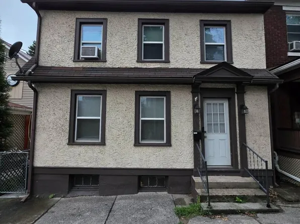 411 7th St, Huntingdon, PA 16652