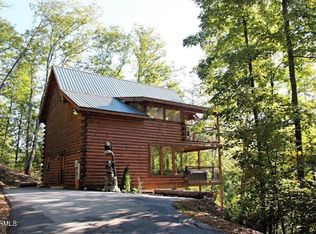 3030 Amanda Jane Way, Sevierville, TN 37862