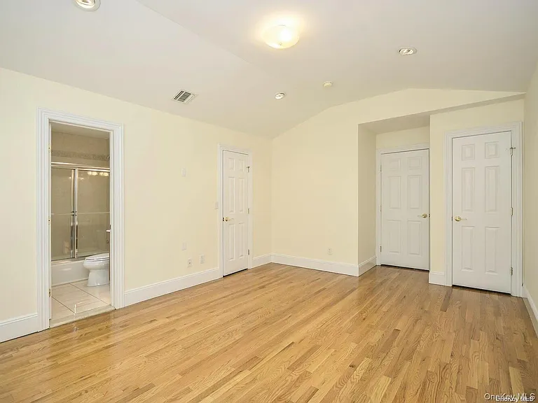 51 Inwood Rd #B — Photo 26