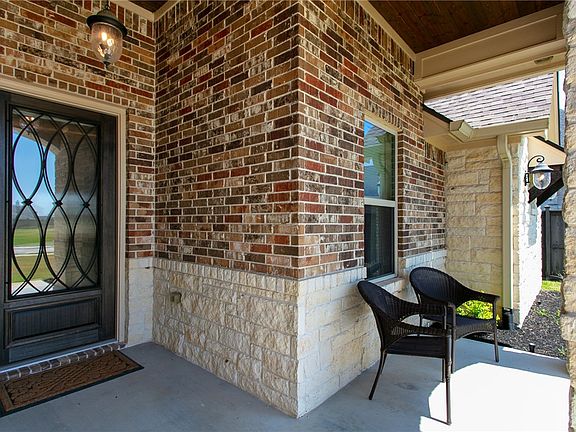 4th image of 5015 Highline Dr